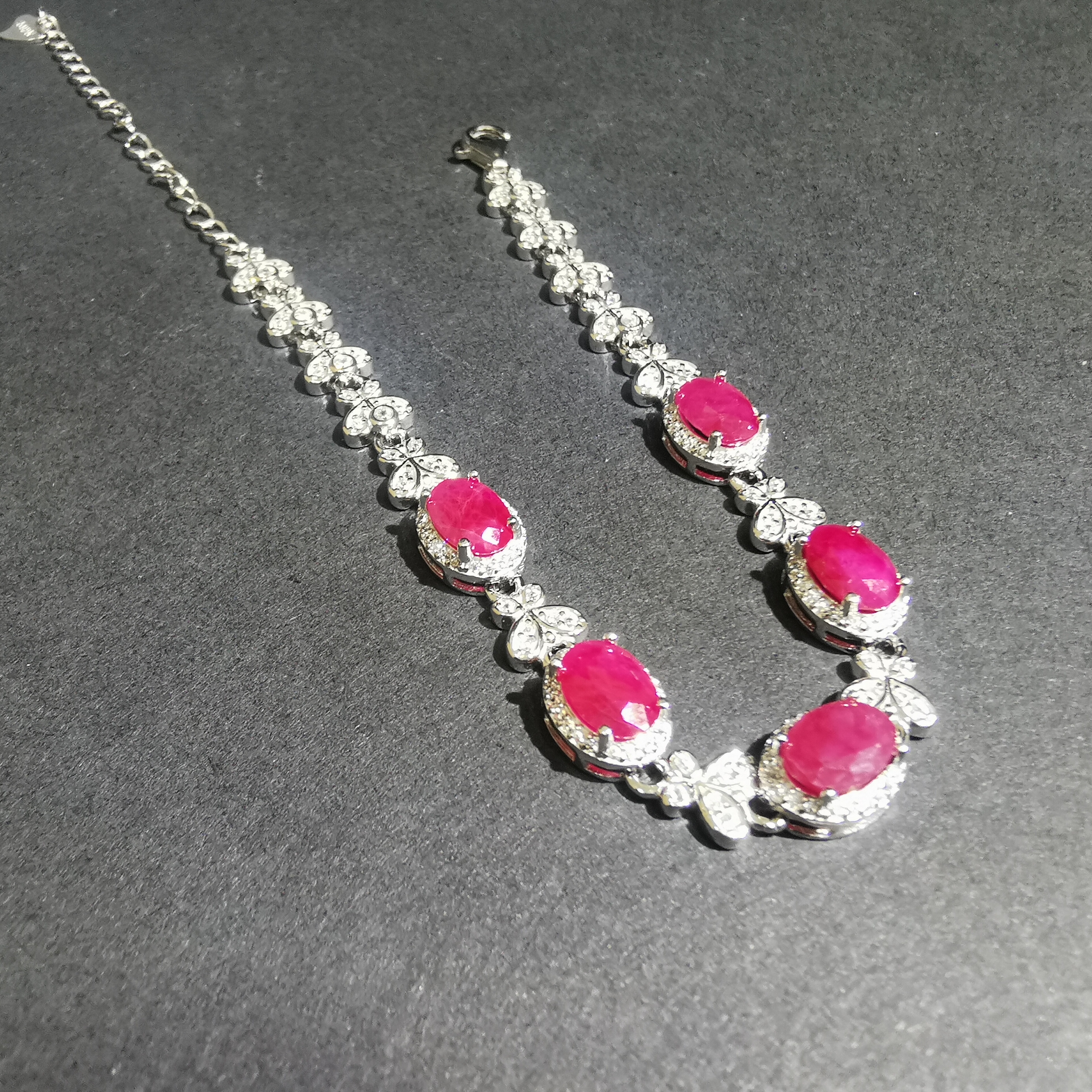 【luna与胖弟】JN17-131 红宝石镶嵌手链 多样性发其一