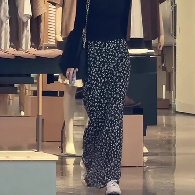 碎花半身裙女2025流行新款高腰显瘦宽松时尚气质通勤百搭长款半裙
