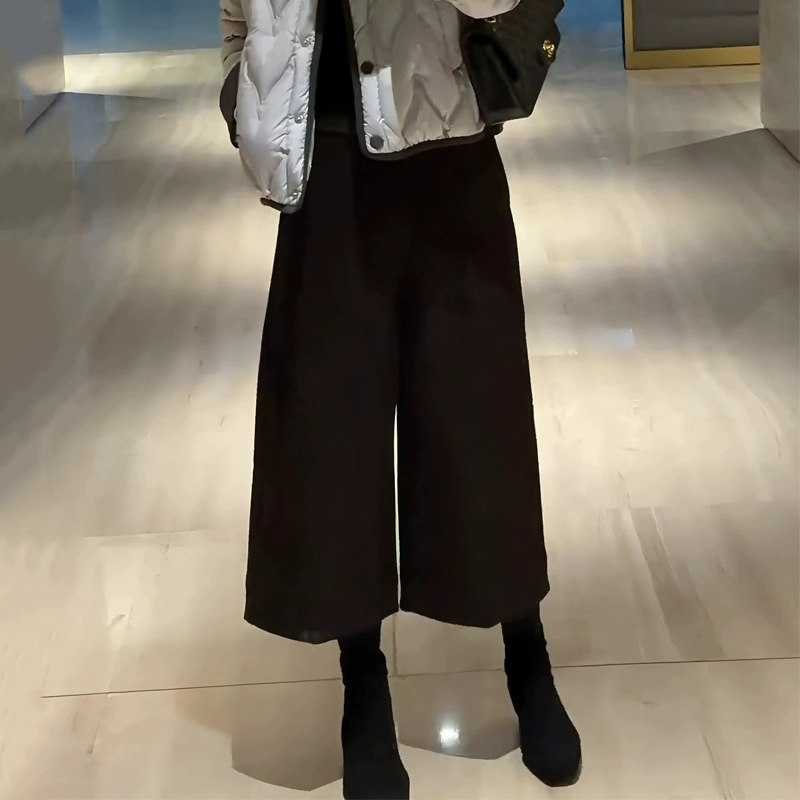 黑色厚款毛呢阔腿裤女八分裤2025冬季新款通勤简约宽松显瘦直筒裤