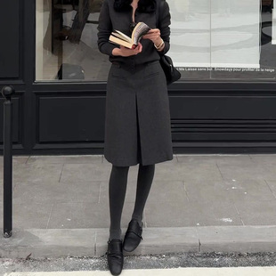 深灰色毛呢半身裙女2025年冬季流行新款时髦洋气高腰显瘦中长裙子