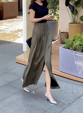 军绿色开叉设计高腰褶皱西装半身裙A字垂感休闲裙子女士2025超火
