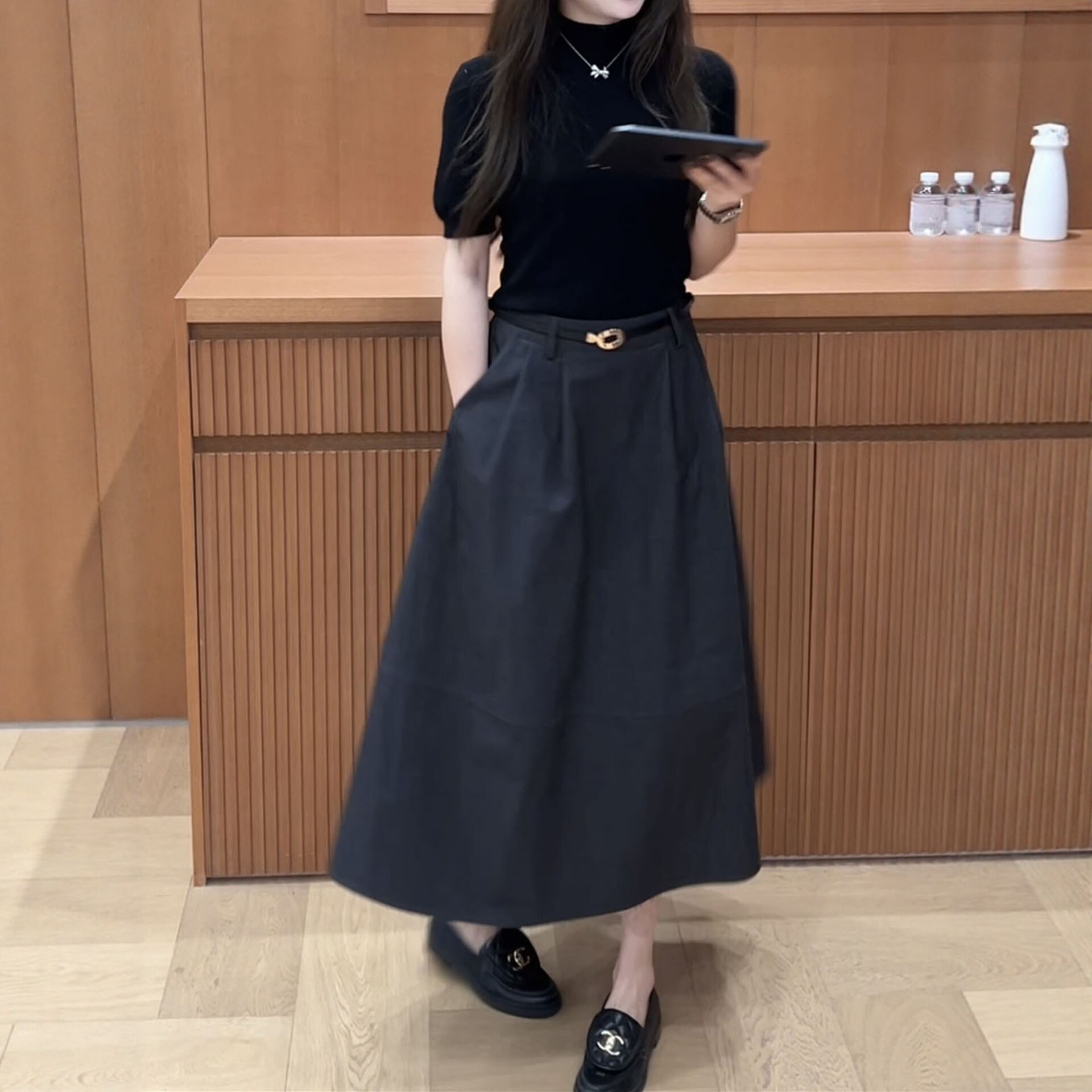 格雷系穿搭深灰色西装半身裙女秋季2026新款设计感a字半裙图片
