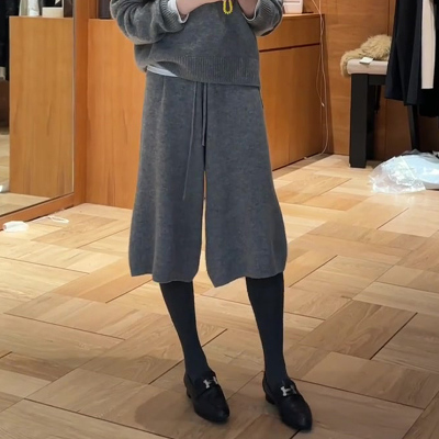 毛呢中裤女秋季2025新款休闲慵懒风宽松垂感百搭高腰抽绳阔腿裤子