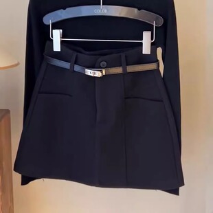 2025秋冬毛呢短裙半身裙A字裙高腰包臀直筒裙修身小个子潮减龄