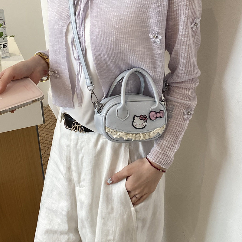儿童斜挎包可爱卡通女童公主手提枕头包洋气小女孩单肩配饰小挎包