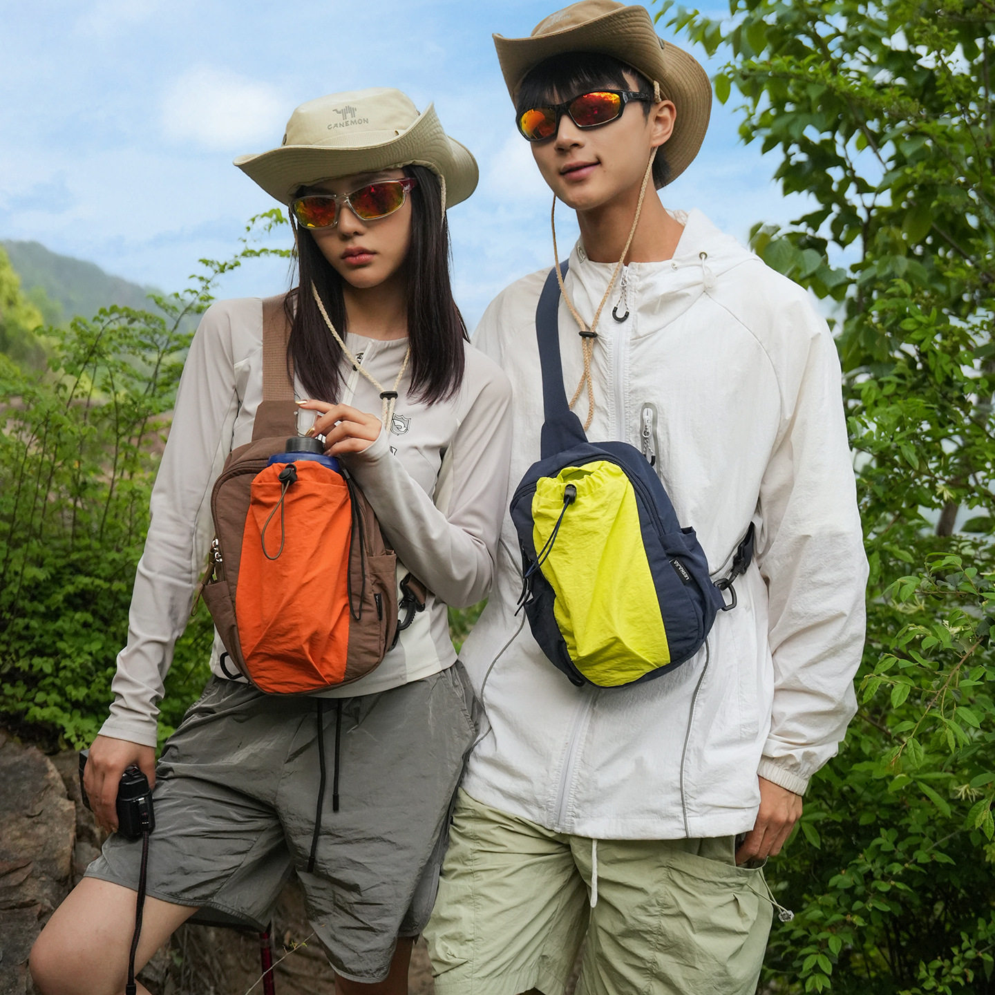 轻量化儿童斜挎包男女童旅行水杯包户外徒步骑行露营休闲背包胸包