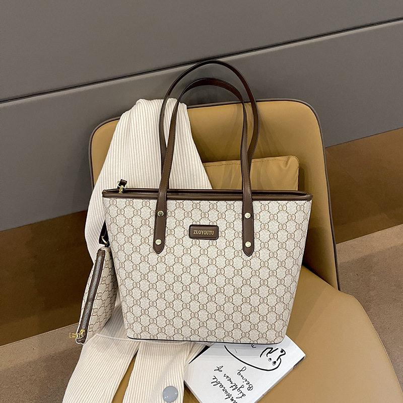 手提大容量女包包2026新款时尚托特包简约单肩子母包handbag