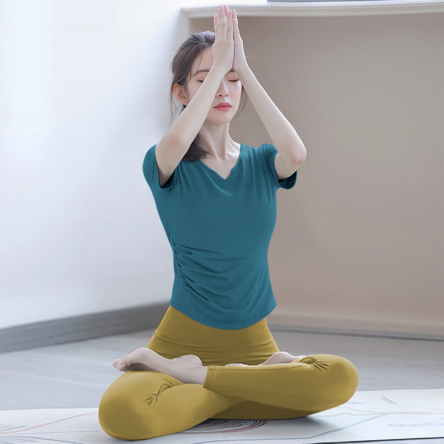 莫代尔短袖瑜伽服女吸湿排汗修身压褶显瘦健身套装普拉提舞蹈上衣