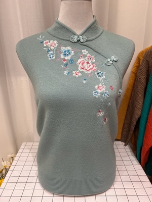 秋冬超大码针织毛衣妈妈装