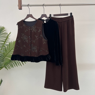 新款 中老年套装 妈妈装 加马夹外套松紧带长裤 女 三件套打底长袖 春季