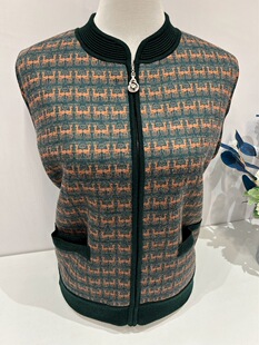 冬季大码加绒加厚妈妈装外套毛衣仿羊羔毛拉链针织羊毛衫中老年女