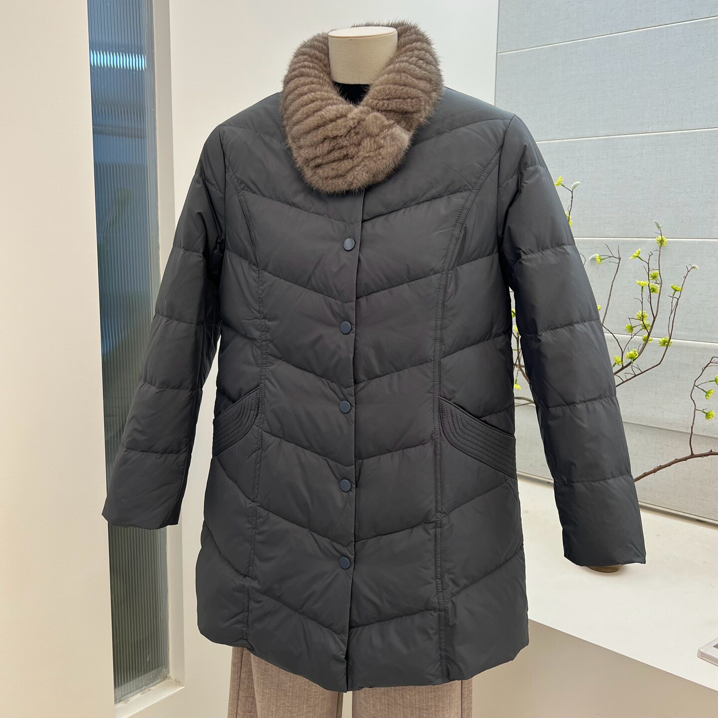 冬季长款妈妈装90羽绒服外套