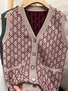 超大码冬季6070岁奶奶加绒加厚毛衣中老年婆婆V领开衫羊毛马甲女