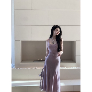 野蔷薇Wcouture原创 温柔豆沙粉 修身桑蚕丝针织吊带百褶连衣长裙