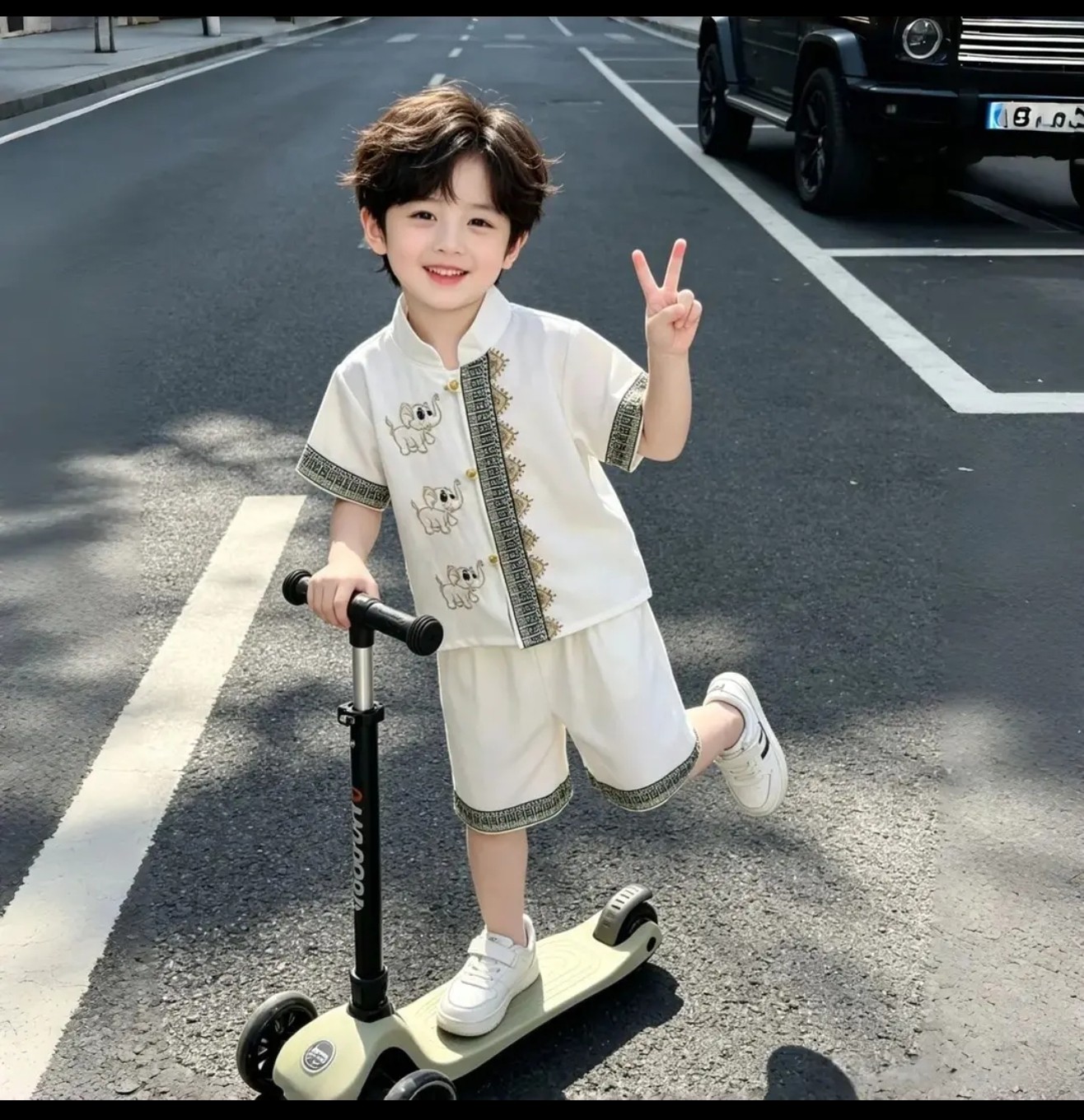西双版纳傣云南服装傣族男童演出服表演泼水节儿童少数民族套装