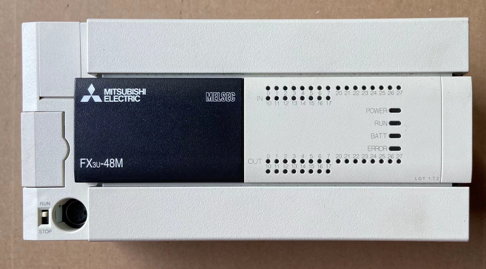 三菱fx3u-48mt/es-a/可编程控制器