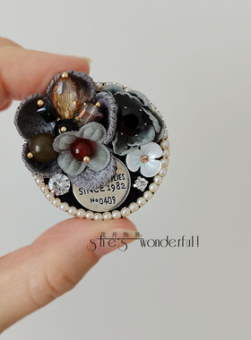 手作小香风百搭灰色毛线花朵锆石水晶磁吸扣胸针女外套配饰胸花