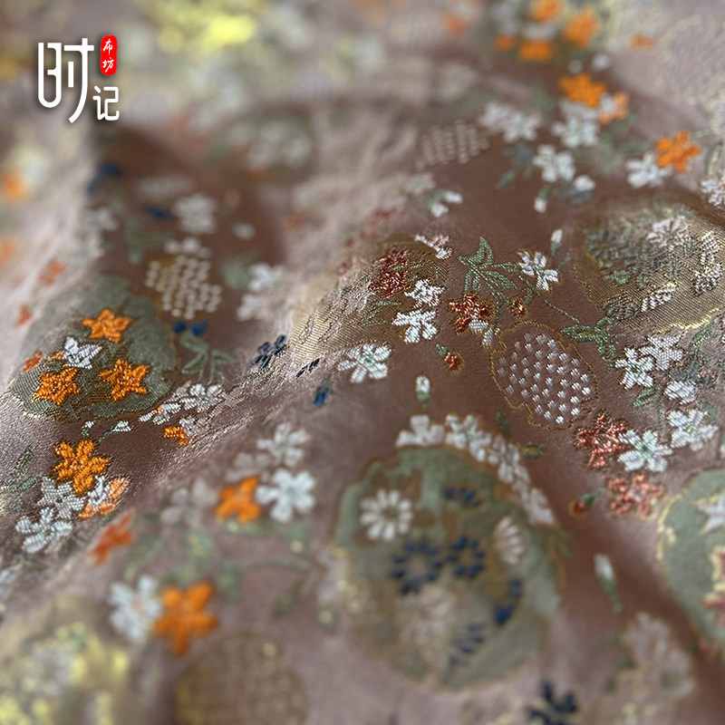 浅皮粉色小花织锦缎布料手工diy香包马甲装饰提花缎仿宋锦服面料,居家布艺,海绵垫/布料/面料/手工diy,淘宝优惠券,粉丝福利购,淘宝优惠卷