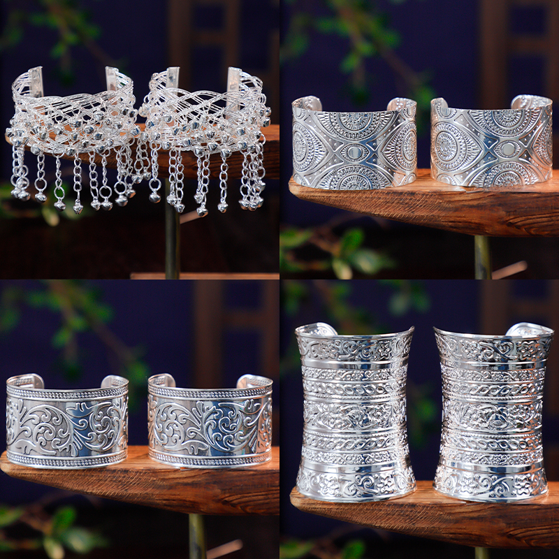 异域风苗疆女性苗银手镯