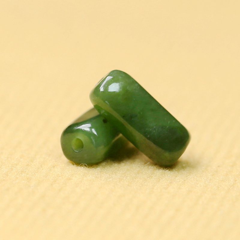 纯天然和田玉碧玉随型珠长条桶珠菠菜绿7*18mm手工DIY手链配饰Y64