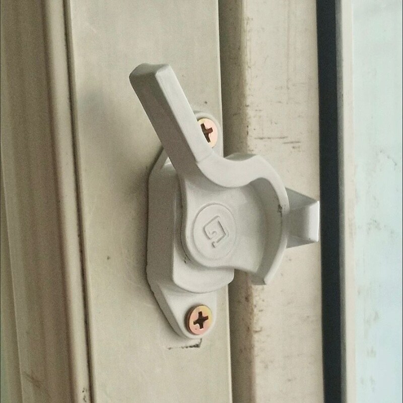 铝合金平移门锁移窗钩窗锁扣窗户塑料门窗落地勾扣防盗锁扣带保险