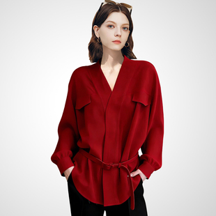 兰卡时尚缎面收腰绑带V领衬衫女2026春款灯笼袖气质通勤设计上衣