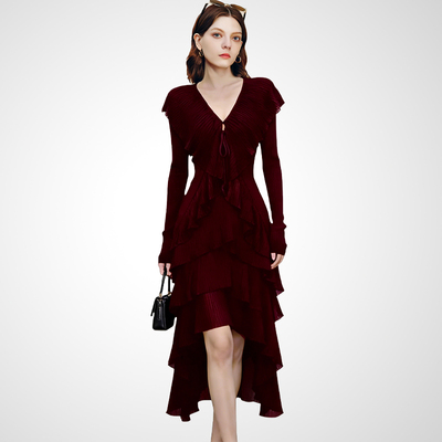 收腰抽绳设计红色长袖连衣裙