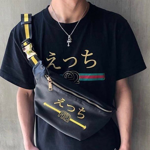 通用休闲风单肩包