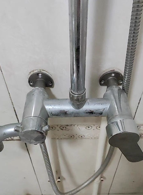 304不锈钢淋浴花洒暗装改明装转接头底座混水阀固定座接头转换器