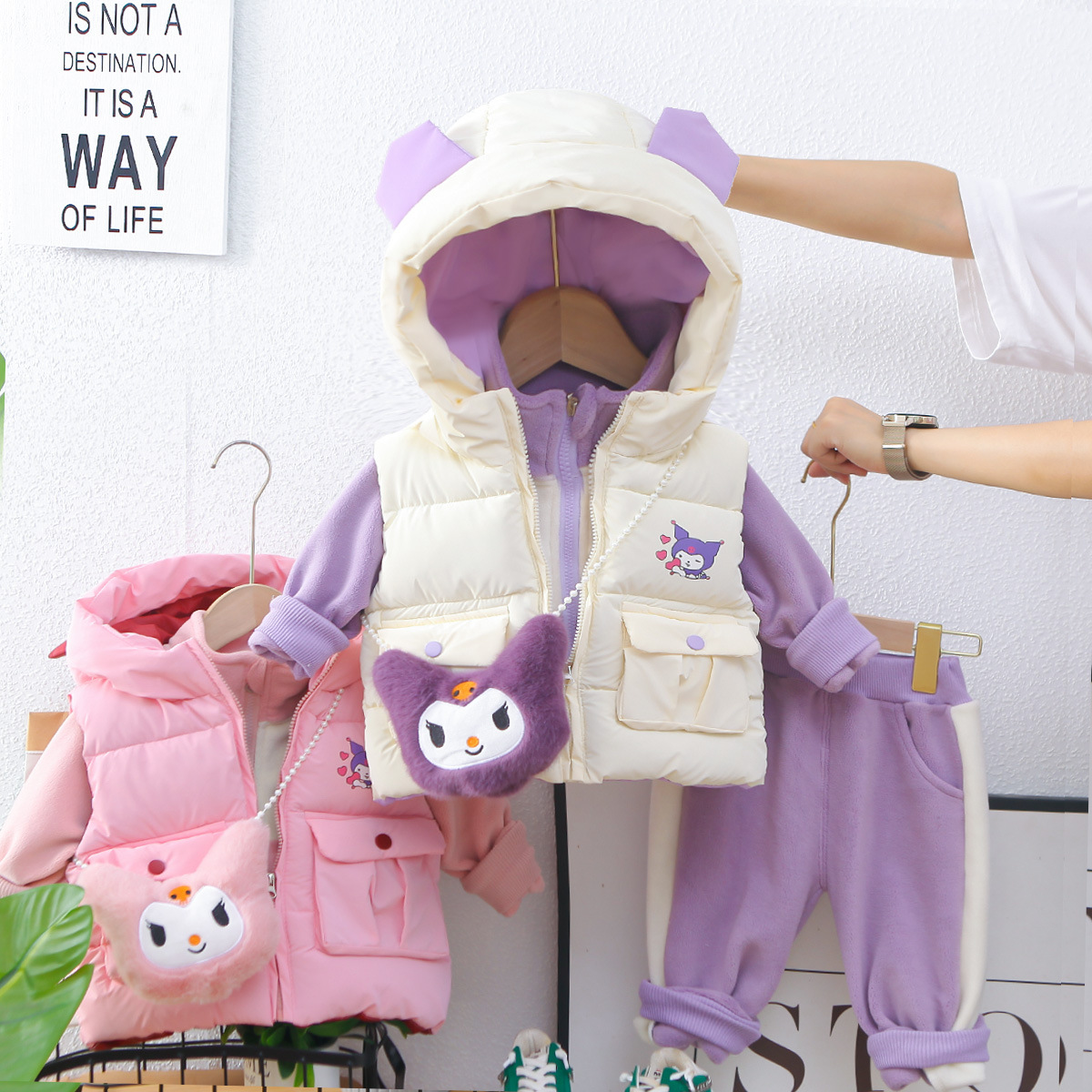 女童装秋冬款三件套装儿童加绒加厚衣服宝宝洋气冬装1-3岁马甲5