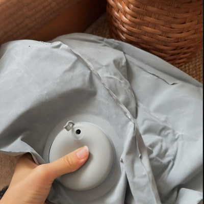 【出行神器】按压充气高铁飞机火车垫脚可收纳站票演唱会增高坐垫