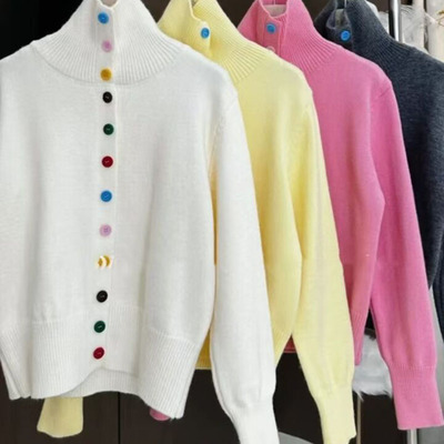针织扣子立领毛衣开衫