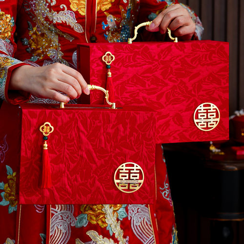 彩礼钱盒子礼金箱订婚彩礼盒结婚聘礼提亲聘金10万现金高档礼金盒