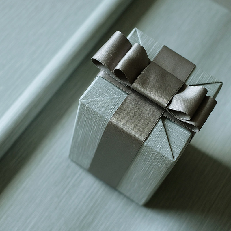 INS 스타일 베이지 블루 그레이 질감 포장지 MORANDI 컬러 실버 스트라이프 비즈니스 선물 용지 특수 용지