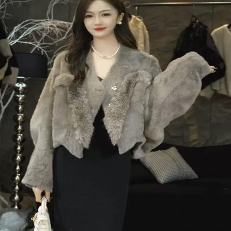 短款皮毛一体羊剪绒大衣韩版