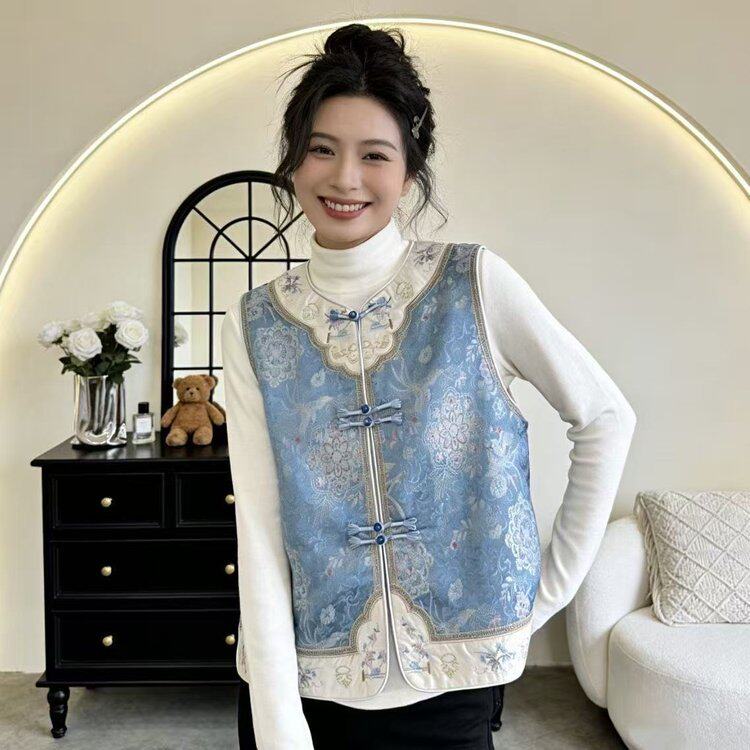 原版2026春季新中式国风马甲女提花圆领盘扣百搭复古马夹外穿背心