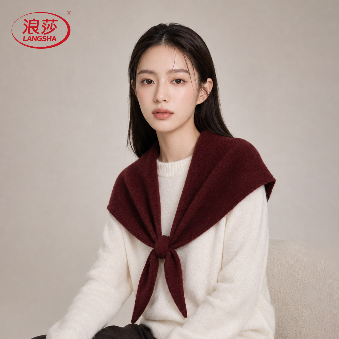 基础百搭披肩女秋冬新款空调房保暖氛围感外搭针织羊毛三角巾围巾