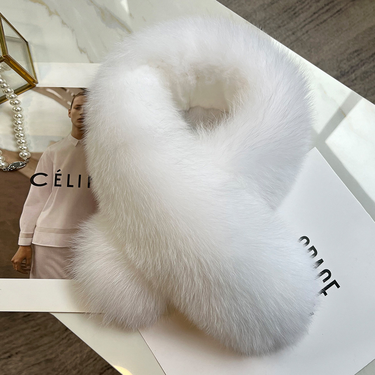 白色气质狐狸毛围巾女冬季夹子款皮草加厚保暖真獭兔毛毛领子围脖