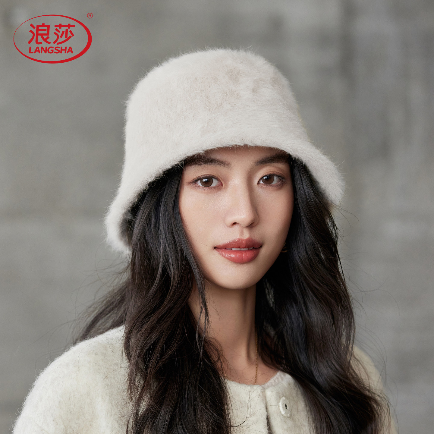 冬季修饰脸型兔毛显脸小女渔夫帽