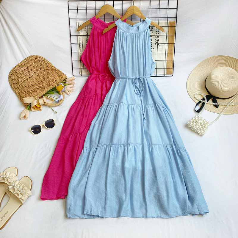 设计感法式小众无袖挂脖连衣裙女夏季宽松收腰绑带显瘦荷叶边裙子