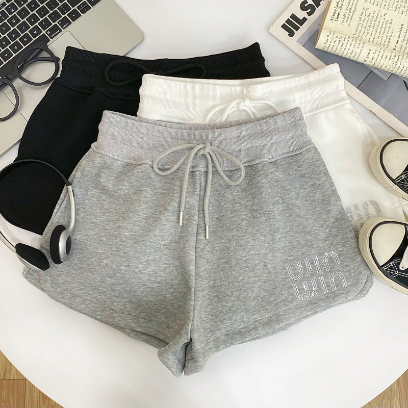 设计感抽绳镶钻字母阔腿裤短裤女