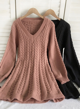 2022秋冬新款复古V领麻花纹灯笼袖收腰显瘦a字针织连衣裙短裙女