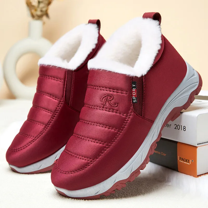 冬季棉鞋加绒加厚中老年靴子棉靴男女同款一双过冬老人鞋