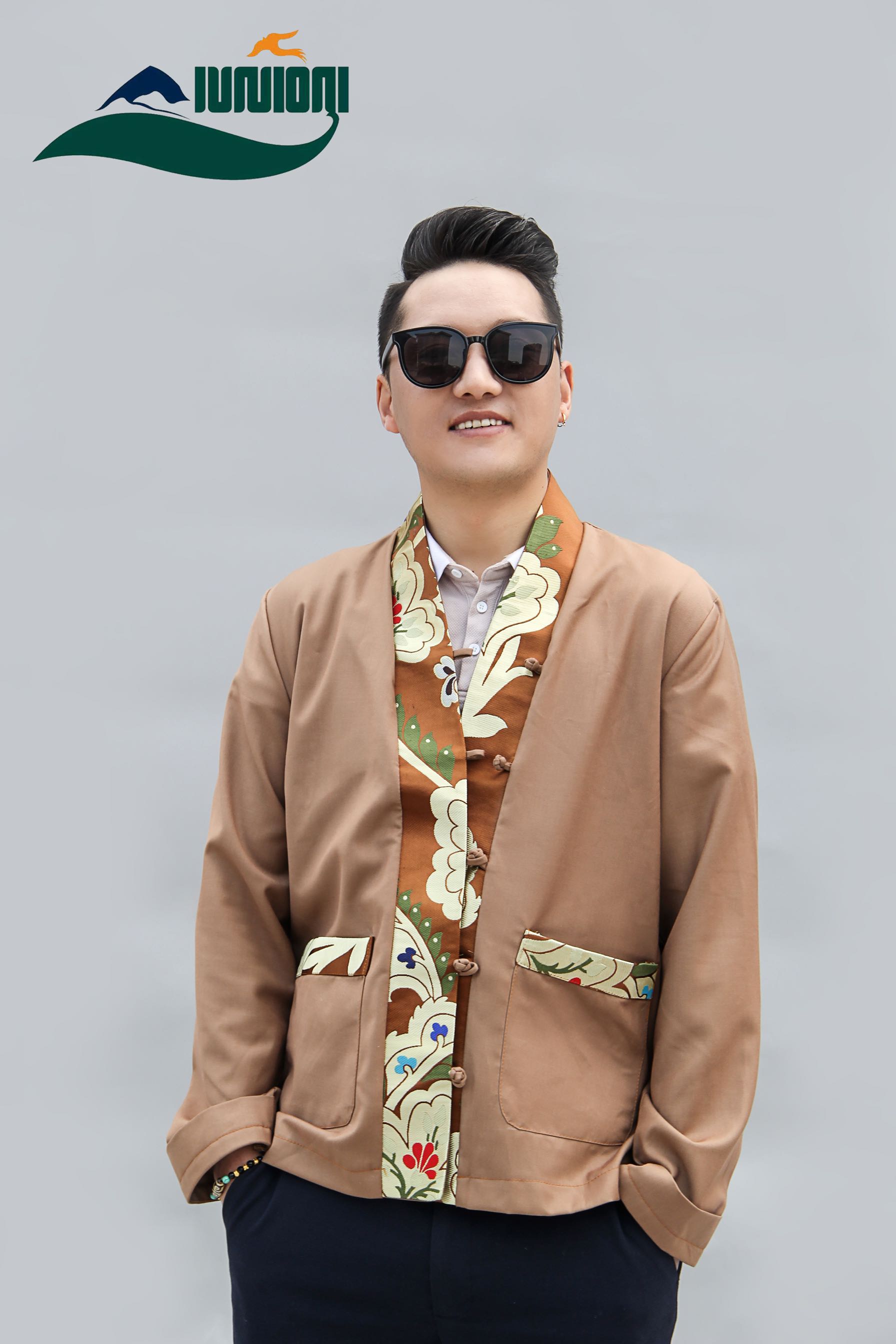 MENS SPRING AND SUMMER JACKET TOPS TIBETAN TIBETAN CLOTHING MENS TIBETAN CLOTHING SHORT ETHNIC STYLE ORIGINAL DESIGN