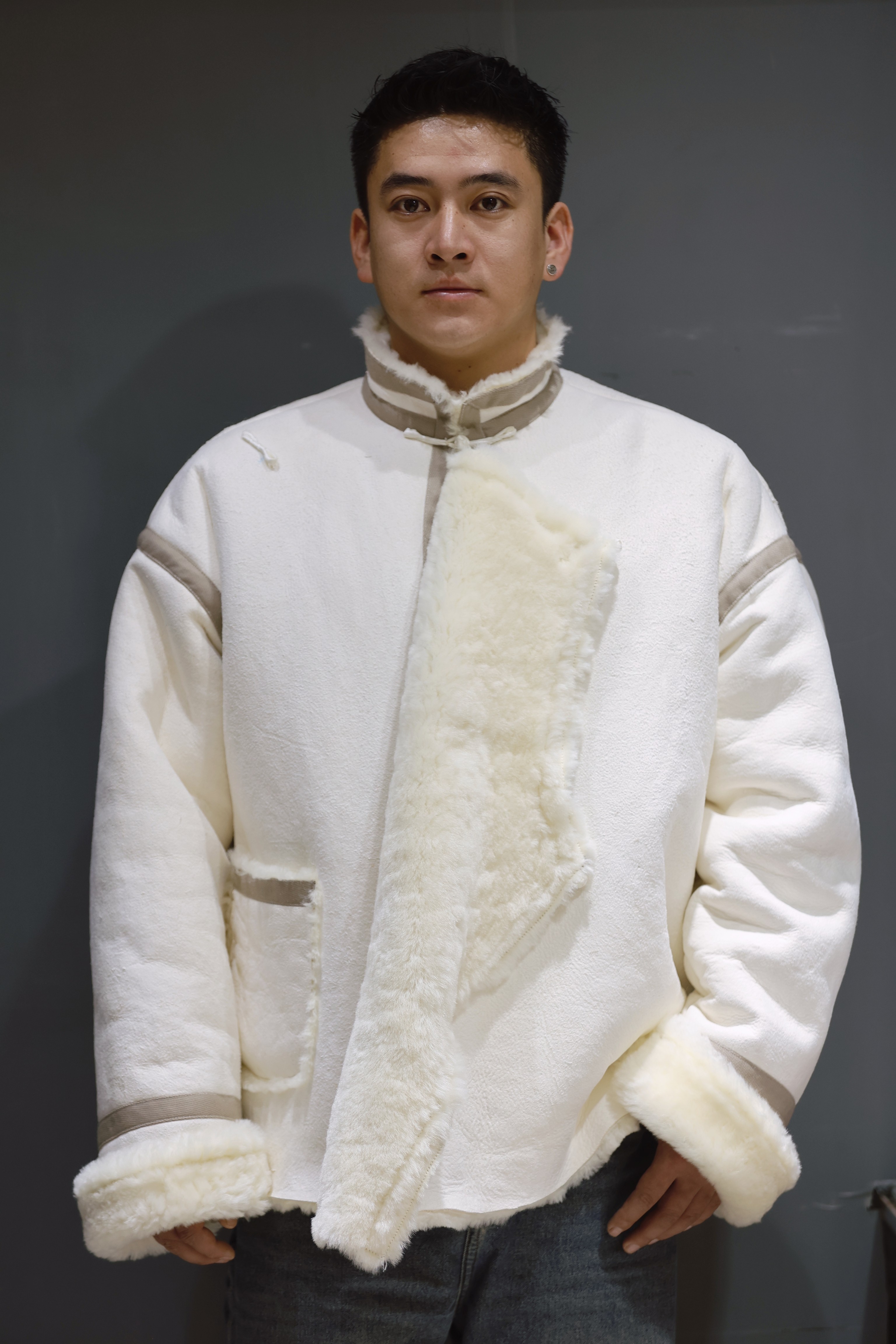 真羊皮毛一体藏族服装男款藏袍冬装藏装加厚西藏服民族服保暖抗风