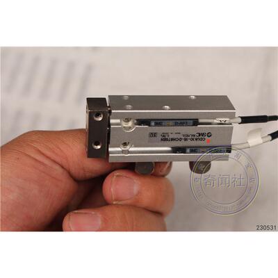拆机 SMC原装CDUK10-15-DCH675EH/15D-XC34带导杆和磁性开关 现货