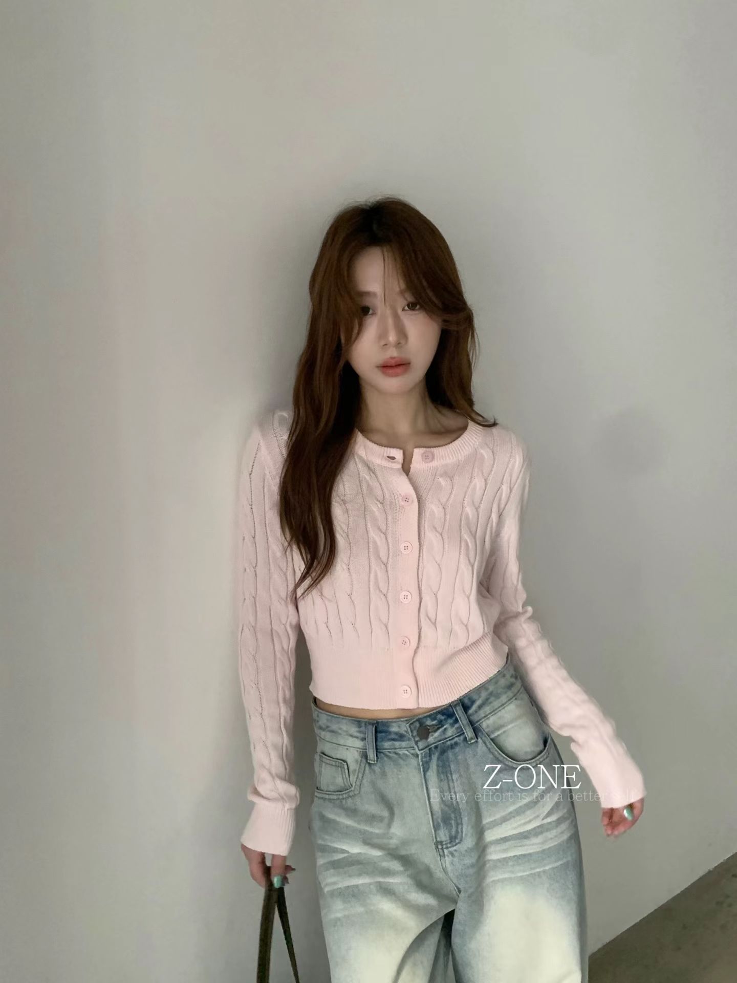 Z-one2026早秋韩系麻花针织开衫女显白短款上衣纽扣纯色毛衣显瘦