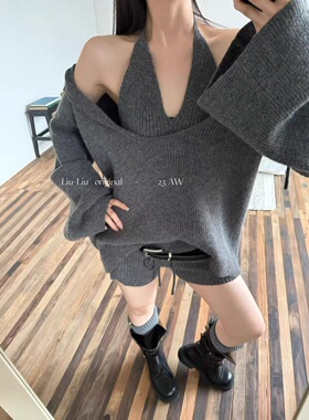 Liu Liu正版 早秋针织套装女灰色挂脖背心+连帽毛衣短裤三件套潮