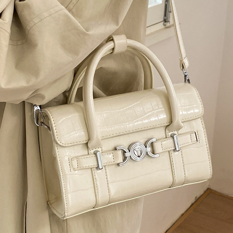 高级质感小众手拎小包包女包2025新款鳄鱼纹通勤小方包单肩斜挎包,箱包皮具/热销女包/男包,小方包,淘宝优惠券,粉丝福利购,淘宝优惠卷