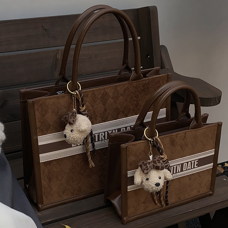 小众设计复古手提托特包女包2025新款百搭大容量OL通勤单肩腋下包,箱包皮具/热销女包/男包,托特包,淘宝优惠券,粉丝福利购,淘宝优惠卷